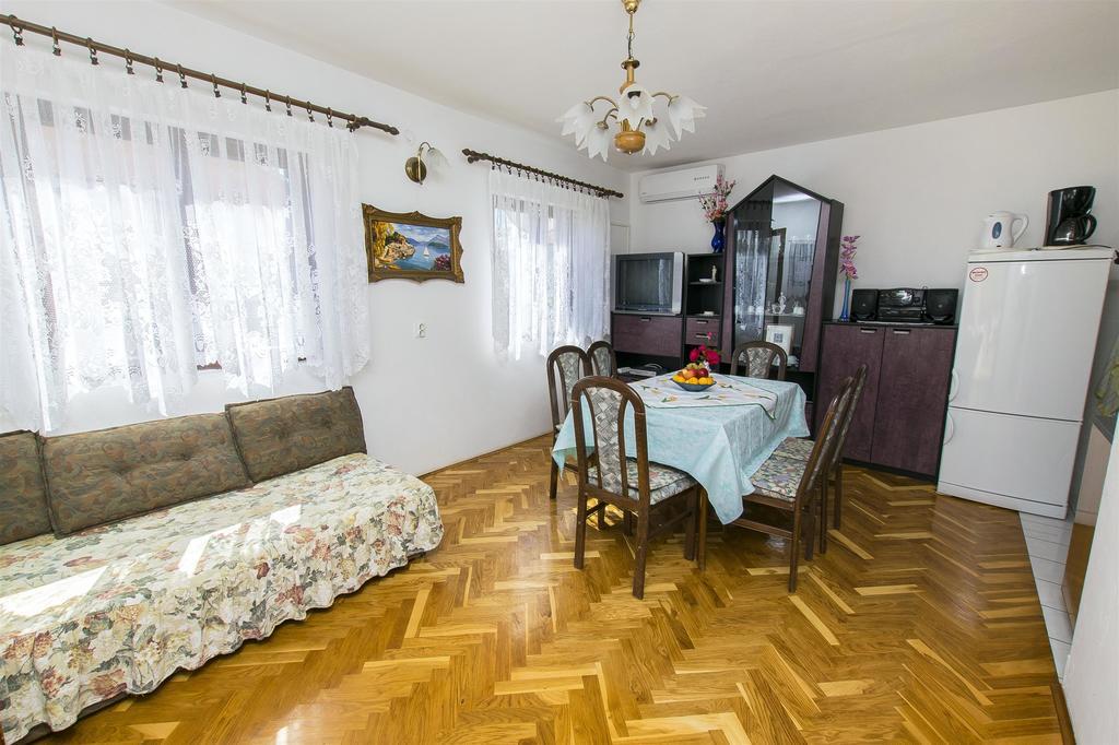 Apartment Danica Nin Kültér fotó